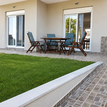 Lagonisi Apartman Nikíti