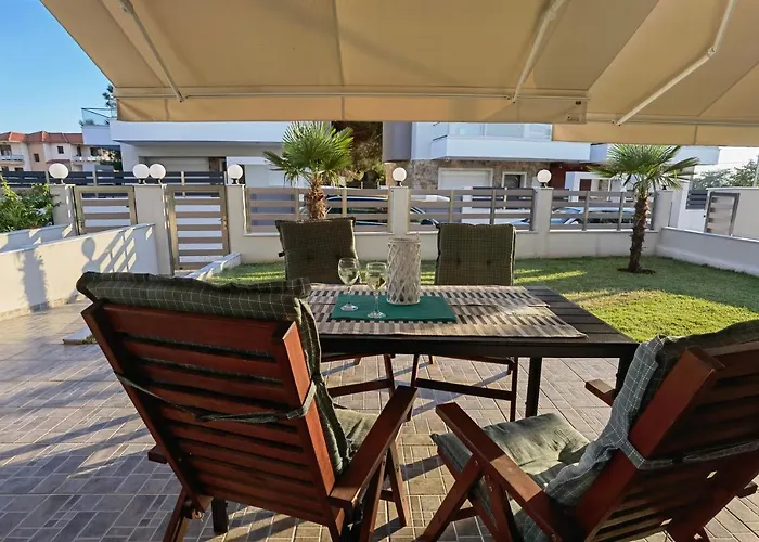 Lagonisi Appartement *